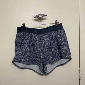 Outdoor voices relay shorts